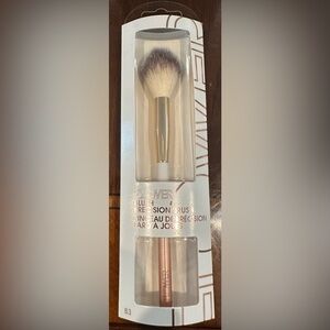 Flower BeautyBlush Precision Brush NIB